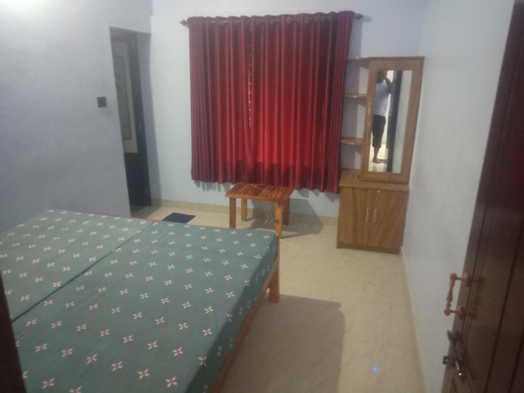 Silver Estate Home Stay Варкала Номер фото